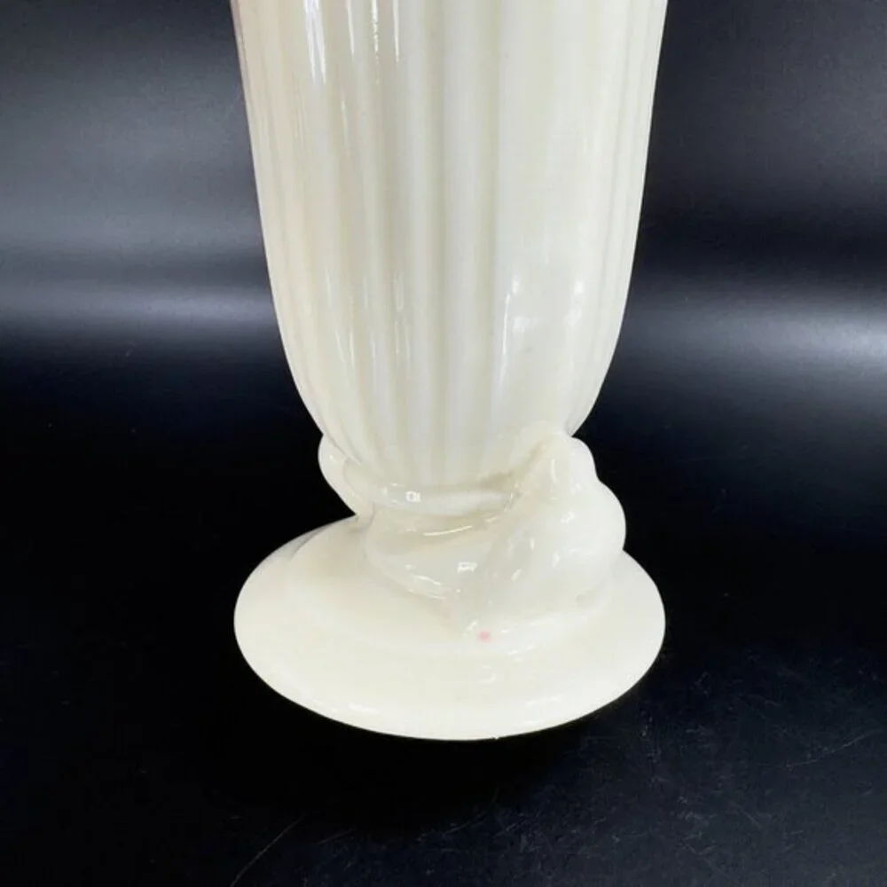 Vintage Art Deco Haeger Dove Vase 1940s White Glaze Ceramic Love Birds Decor VTG